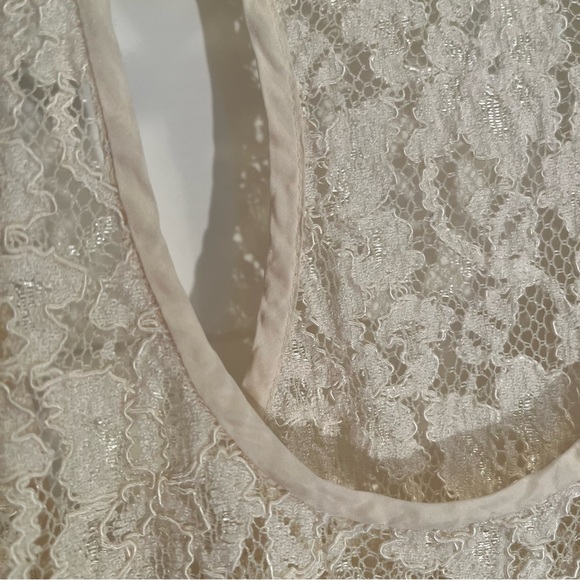 Wilfred cream lace tank top - Picture 4 of 4